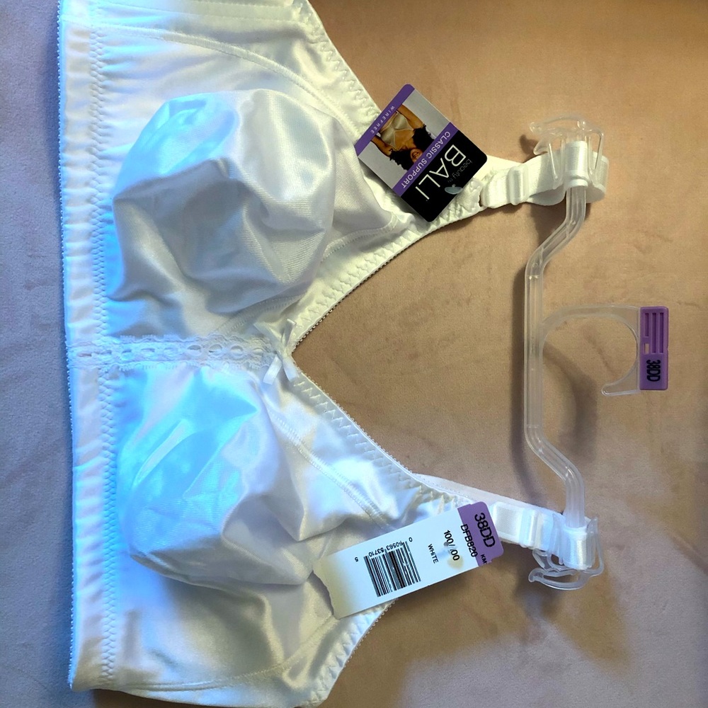 NWT unlined white satiny bra